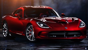 First SRT Viper sells for $300,000