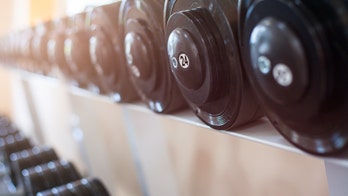 Bikini competitor uses Instagram to inspire others during ovarian cancer battle