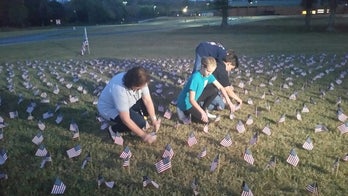 Sea of stars and stripes: Elementary school thanks veterans with 10,000 flags