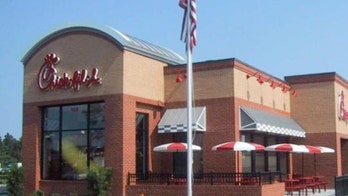 Chick-fil-A restaurant sets special table for veterans