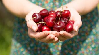 12 Foods That Help Protect Your Skin From Sun Damage