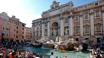 Dolce Vita fountain gets cleaned thanks to Fendi