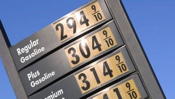Prices at the pump head below $3 in much of US