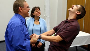 Court grants stay of ruling striking down Indiana ban on gay marriage