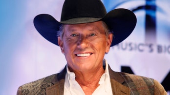 George Strait announces big benefit project for Harvey relief