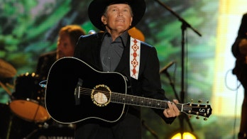 Who will fans vote in as ACM's Entertainer of the Year?