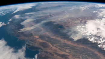 California wildfires rage in astronaut photos from the Space Station