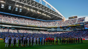 USA, Mexico and Canada officially join together in bid to host 2026 World Cup