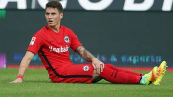 Guillermo Varela suspended, told to leave Eintracht Frankfurt after getting tattoo
