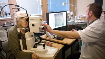 AI tool 'as good as experts' at detecting eye problems, scientists say