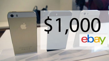 Gold iPhone 5S selling for $1,000 on eBay