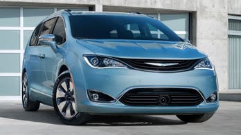 Google, Chrysler to build autnomous minivan fleet