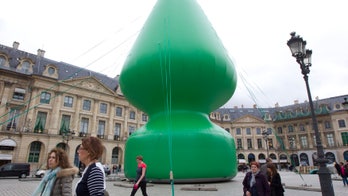 Sculpture that resembled a sex toy taken down in Paris