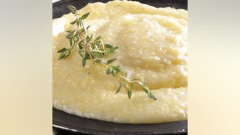 Pencil Cob Grits With Hollandaise