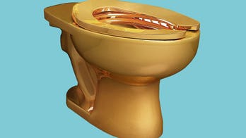 Guggenheim Museum to display fully functional gold toilet
