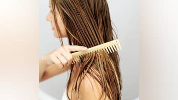10 Ways to Detox Your Hair