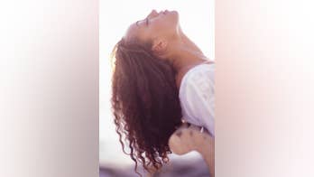 6 Ways to Fight Hair Frizz