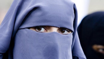 Quebec lawmakers pass bill requiring citizens to uncover faces