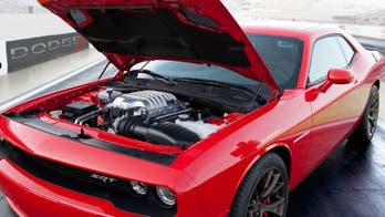 Dodge Challenger SRT Hellcat debuts with more than 600 hp