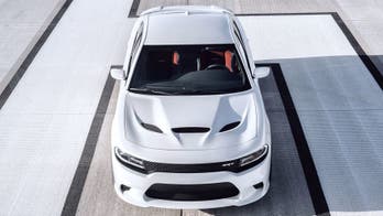 2015 Dodge Charger SRT Hellcat can hit 204 mph