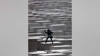 'Yolocaust' website shames Holocaust Memorial selfie takers