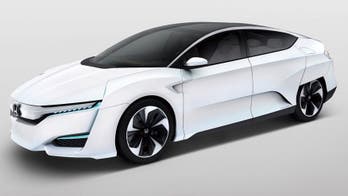 Honda concept previews cew fuel cell vehicle coming In 2016