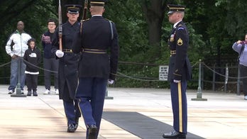 Honor Flight veterans visit Arlington National Cemetery