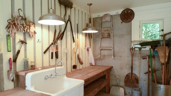 How to get the best deals at estate sales