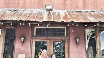 How to score the best deals at secondhand stores