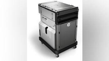 This new 3D printer can print its own parts