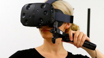 HTC Vive pre-orders begin Feb. 29