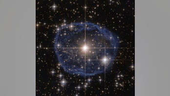 Hubble captures star's stunning blue bubble