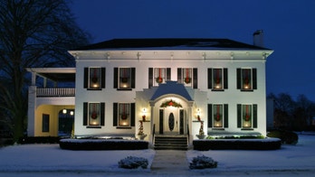 Home for the Holidays: 4 Reasons to buy or list in December