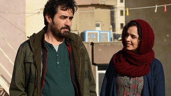 Jodie Foster, Michael J. Fox call for unity at UTA immigrant rights rally