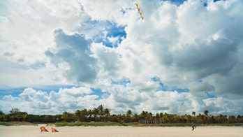 Girl, 3, contracts bacterial infection after trip to Florida beach, mom says