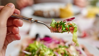 Men are ashamed of ordering vegetarian food, study suggests