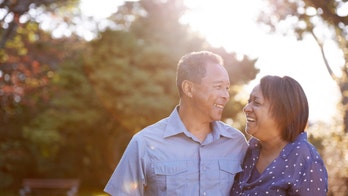 This is how happy couples deal with the most common fights