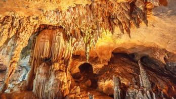 Explorer discovers human time warp while living in cave