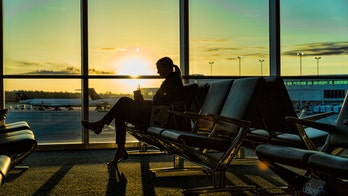 Missouri airports may soon serve alcohol to go