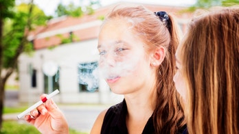 E-cigarettes may lure teens who otherwise might not smoke