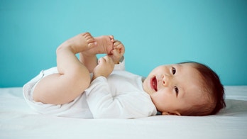 Study: Asian immigrants to US giving birth at higher rates