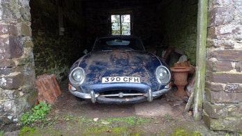 Jaguar E-Type barn find hidden since the 1980s heading to auction