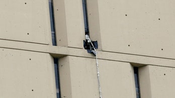 FBI agent wants to display 2012 Chicago prison escape rope