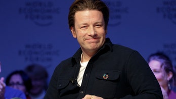 Celebrity chef Jamie Oliver puts grapes on pizza and people have strong opinions