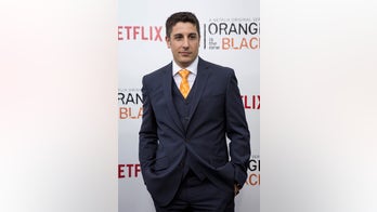 Jason Biggs films funny anti-SeaWorld video