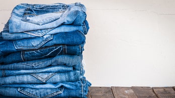 These high-tech jeans are like contouring for your body