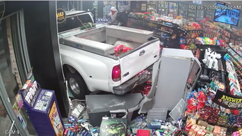 Burglars ram stolen truck into Louisiana convenience store in ATM heist