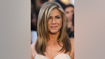 Jennifer Aniston dishes on injectables and her cookbook