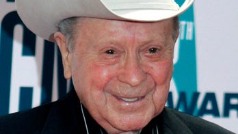 Little Jimmy Dickens dead: Oldest Grand Ole Opry member was 94