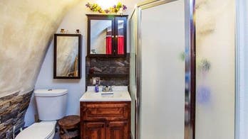 Fantasy Collides With Sci-Fi in This Minimalist Joshua Tree Dream Home